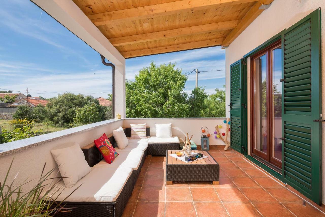 Villa Sunshine Rogoznica  Buitenkant foto