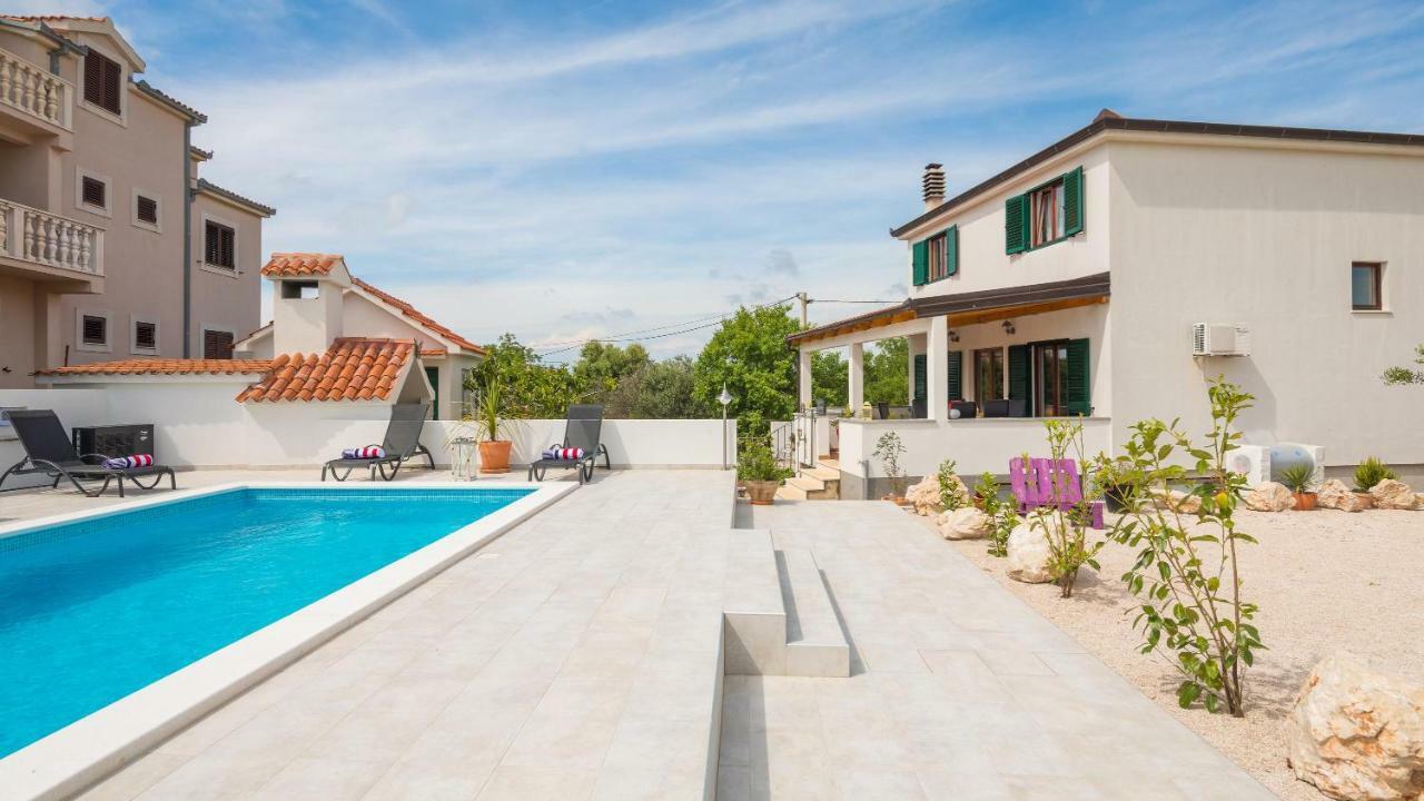 Villa Sunshine Rogoznica  Buitenkant foto