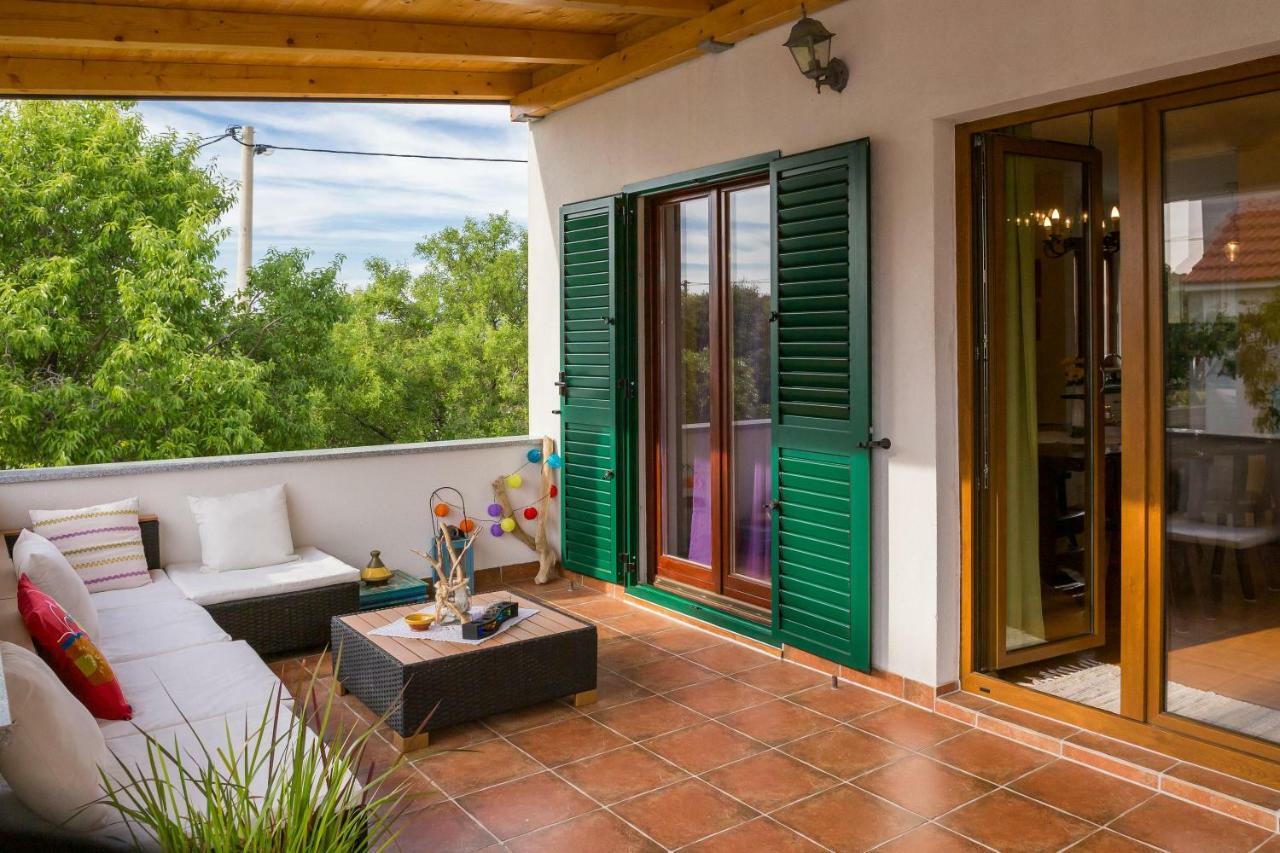 Villa Sunshine Rogoznica  Buitenkant foto