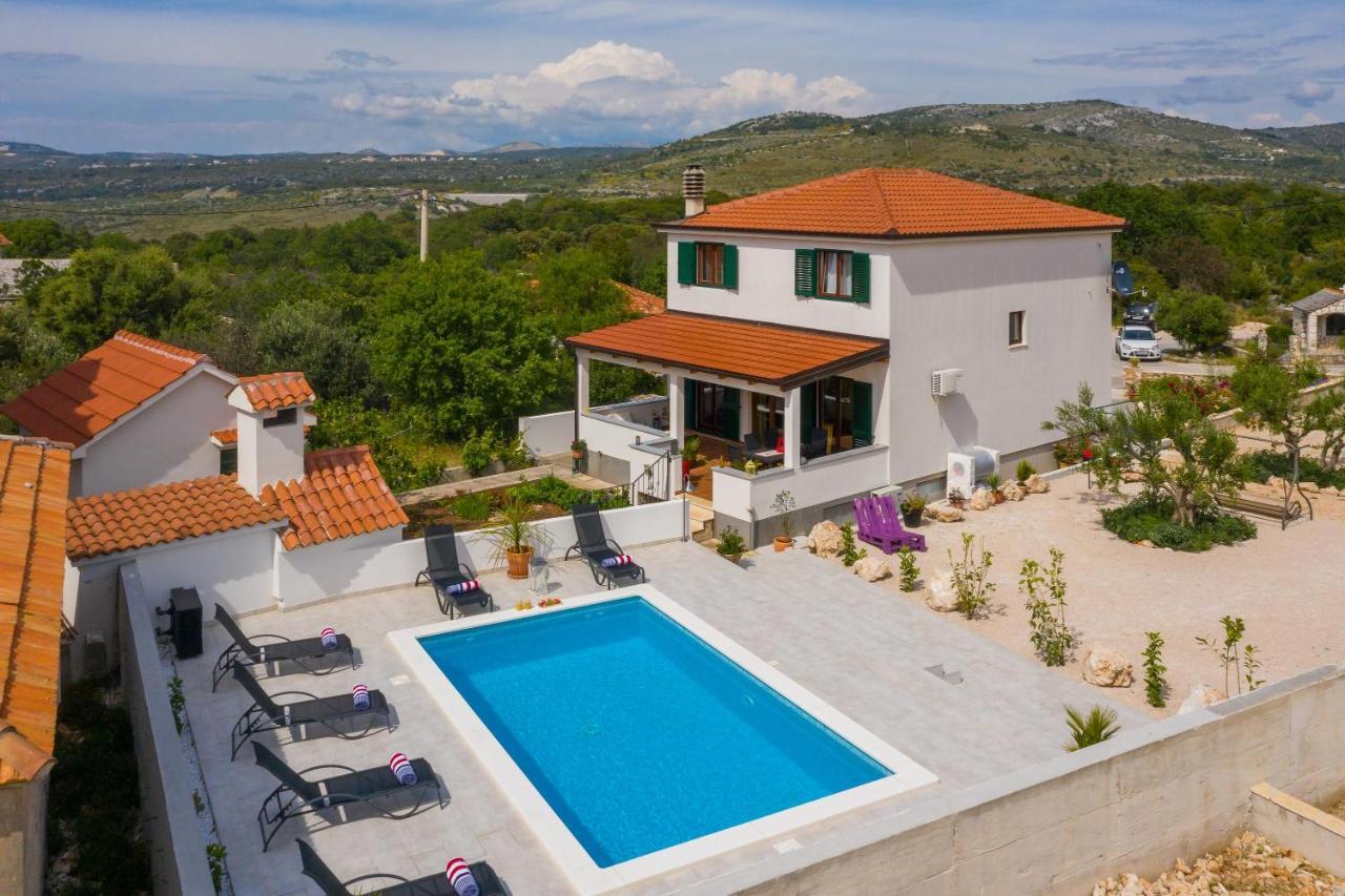 Villa Sunshine Rogoznica  Buitenkant foto